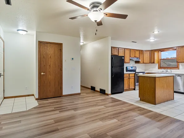 908 Donna Ave #5, Tomah, WI 54660