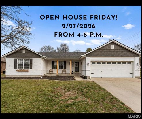 497 Mary Dr, Waterloo, IL 62298