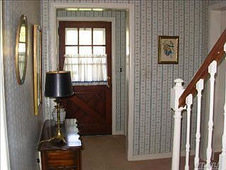 4th image of 51 Bayview Ave