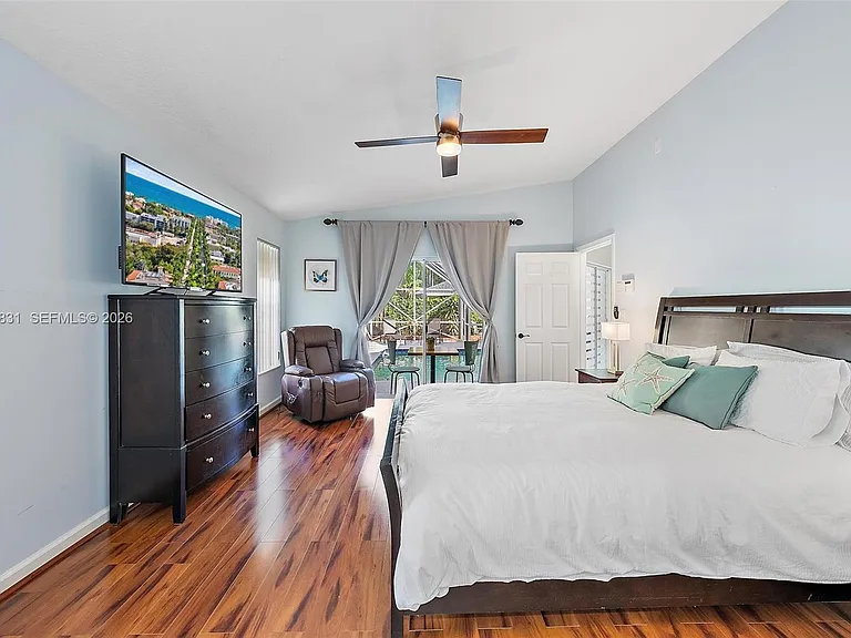 6051 Kendrick St — Photo 11