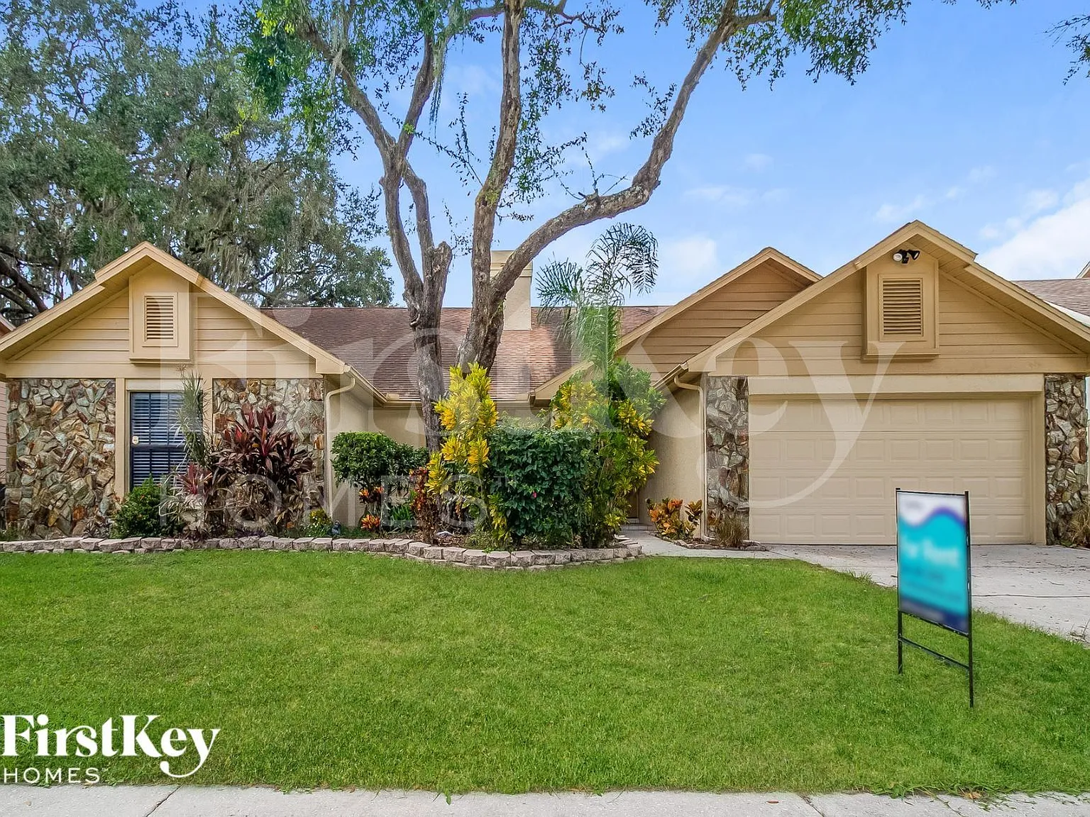4 bed, 2.0 bath, 2274 sqft, $2,995 — Photo 1
