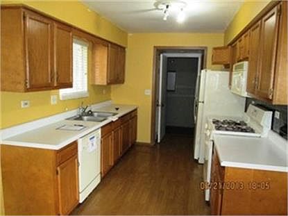 5th image of 270 Sandhurst Ln #4