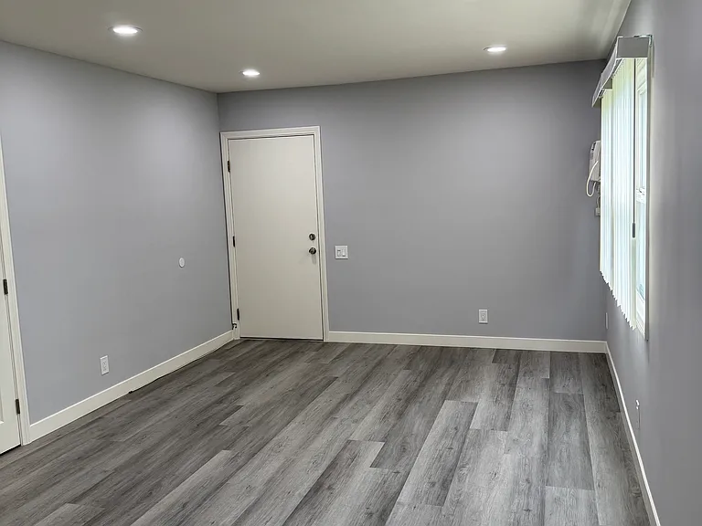 5635 Auckland Ave #1 — Photo 10