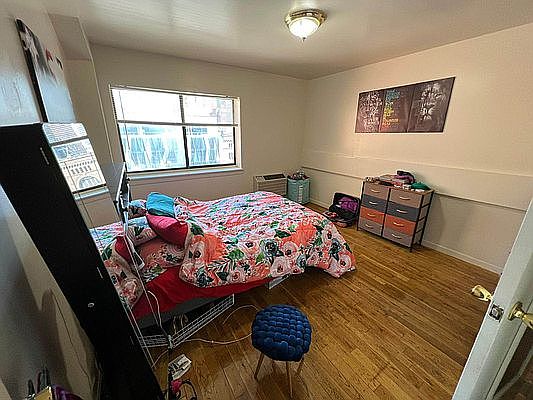 1st image of 329 E 63rd St #52