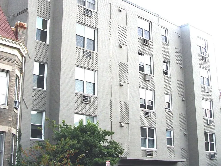 2130 N St NW #208 — Photo 1