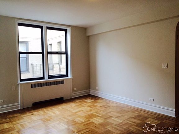 5th image of 185 Claremont Ave APT 6J