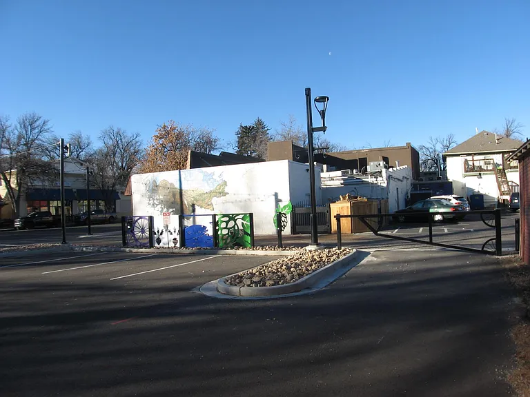 649 Remington St — Photo 46