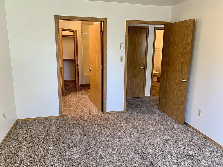 323 Janet St #1 — Photo 19