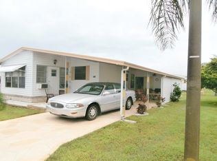 2126 Maui Dr, Holiday, FL 34691