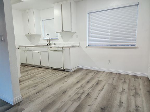 2nd image of 16518 Avalon Ave APT 9