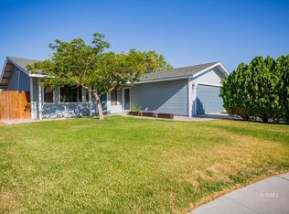 608 Glen Ct, Ridgecrest, CA 93555