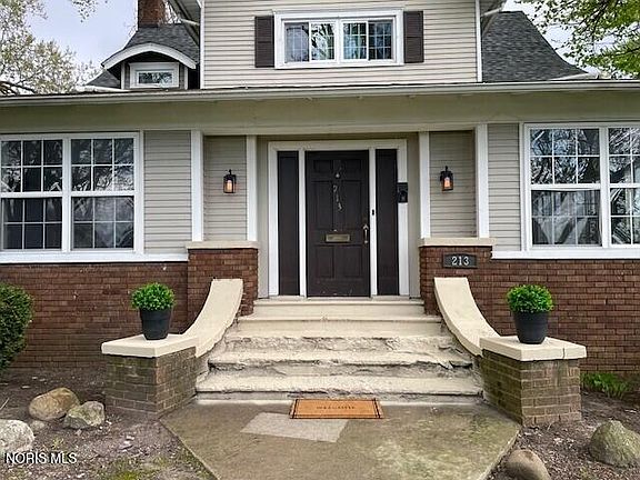 3rd image of 213 W High St