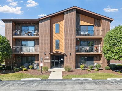 15730 Revere Ct APT D, Oak Forest, IL, 60452