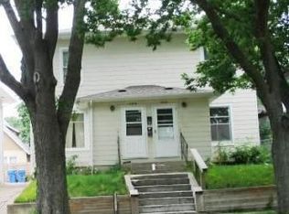 1214 W 10th St, Sioux Falls, SD 57104