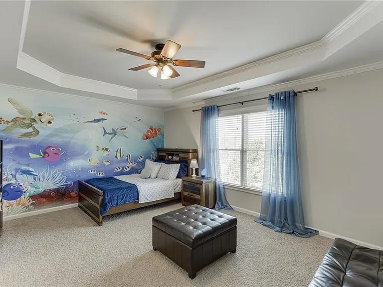 4612 Grandview Pkwy — Photo 35