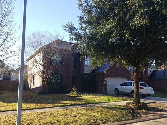 3rd image of 16543 Cypress Bridge Dr