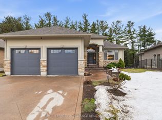 23 Lakewood Cres, Quinte West, ON K8V5P4