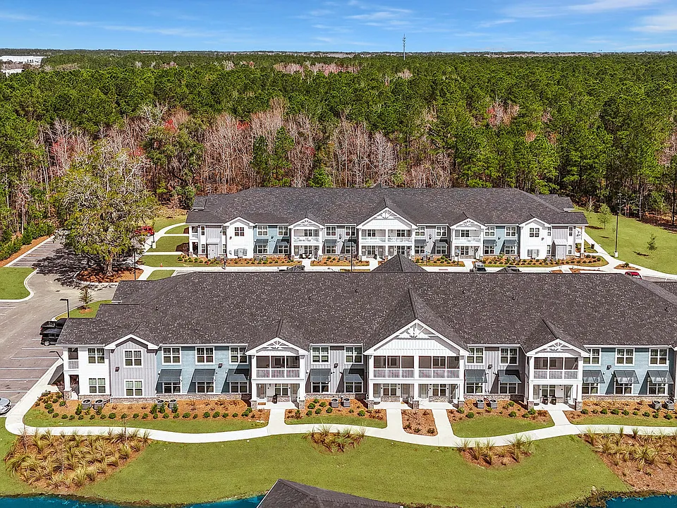 Populus Pooler apartments community photo