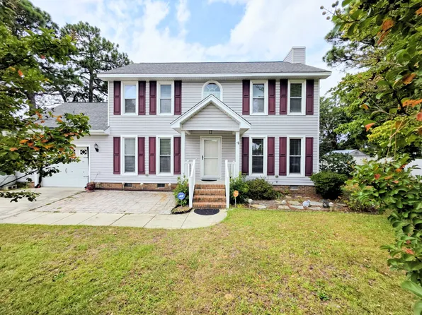 6604 Omni Ct, Fayetteville, NC 28314