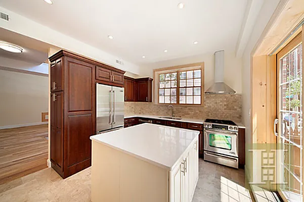 Sold by Halstead Real Estate | media 24