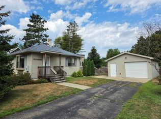 813 Golf Rd, Black River Falls, WI 54615