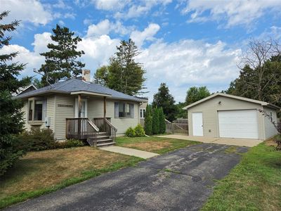 813 Golf Road, Black River Falls, WI, 54615