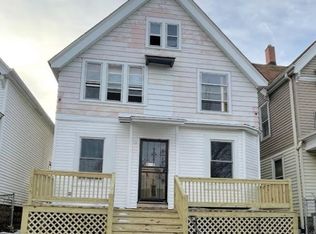 3209 N 14th St, Milwaukee, WI 53206