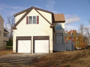 11 Orchid Dr, Littleton, MA 01460