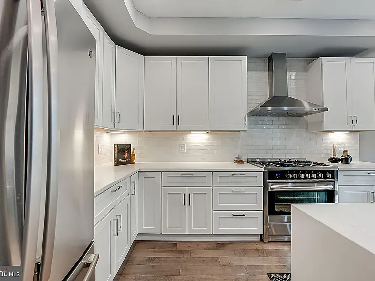 1609 Holbrook St NE #4 — Photo 9