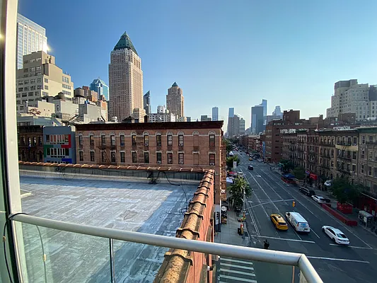 Rented by Corcoran | media 32