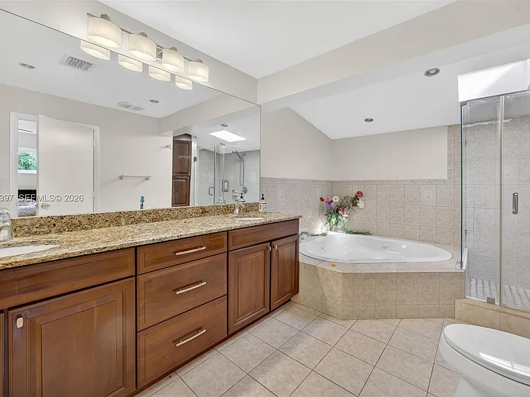 7690 SW 128th St — Photo 24