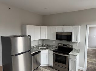 460 Main St #9A, Middletown, CT 06457