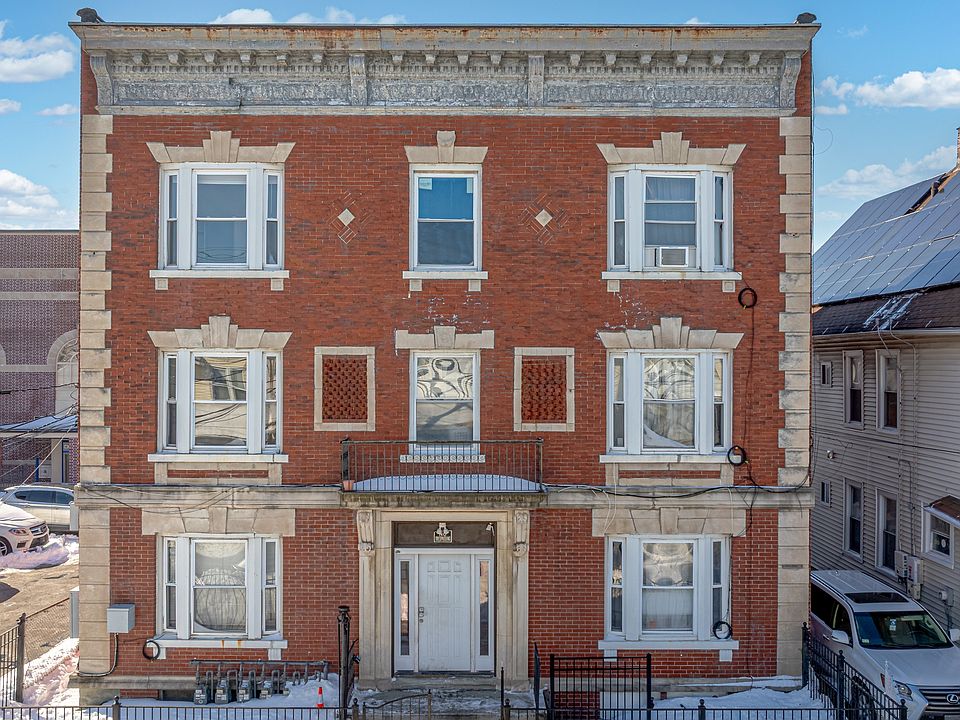 1st image of 35 Butler Ave #11536488