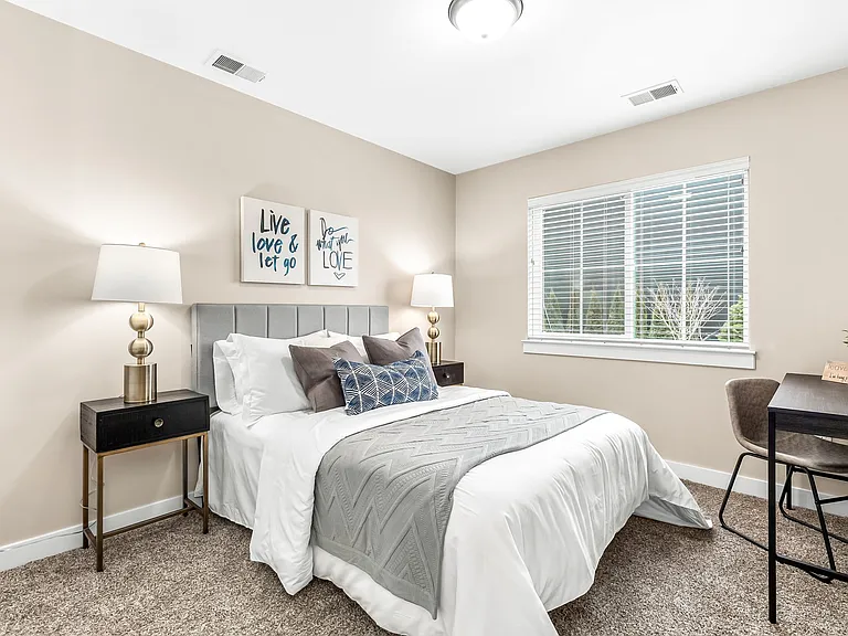 The Residence at Chesterfield Corners — Photo 4
