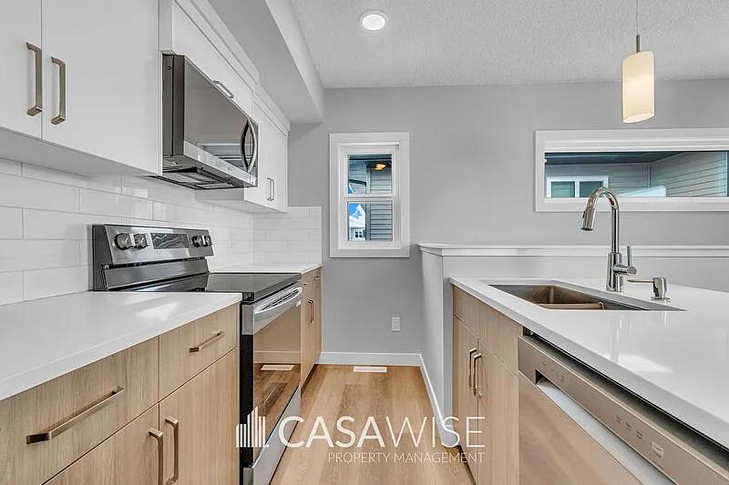 1 bed, 1.0 bath, 432 sqft, $1,425 — Photo 3
