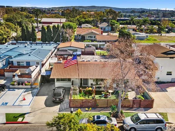 20292 Riverside Dr, Santa Ana, CA 92706