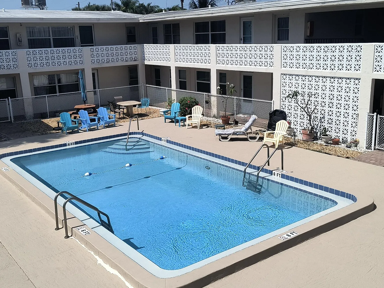 2 bed, 1.0 bath, 822 sqft, $1,600 — Photo 3