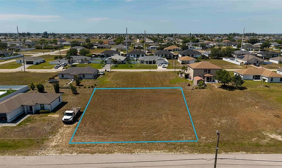 1st image of 212 NE 25TH STREET LOT 23