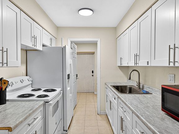 2nd image of 1778 Aquarius Ct #1