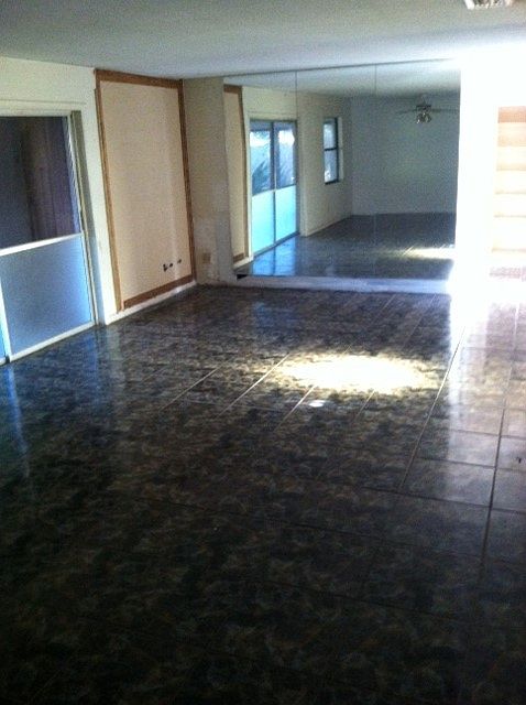 1st image of 1725 Palmer Ln