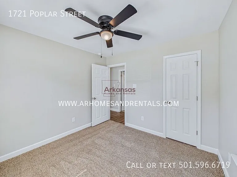 1721 N Poplar St — Photo 8