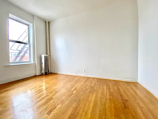 Rented by Dugri Real Estate  | media 6