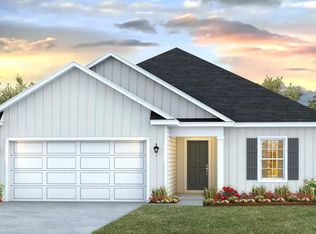 136 Sweet Blossom Bnd, Freeport, FL 32439