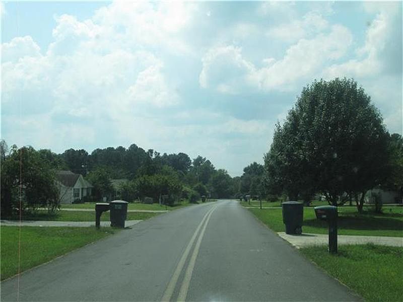 2nd image of 146 Catie Ct SE