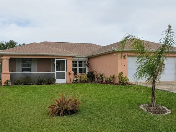 2918 44th St W, Lehigh Acres, FL 33971
