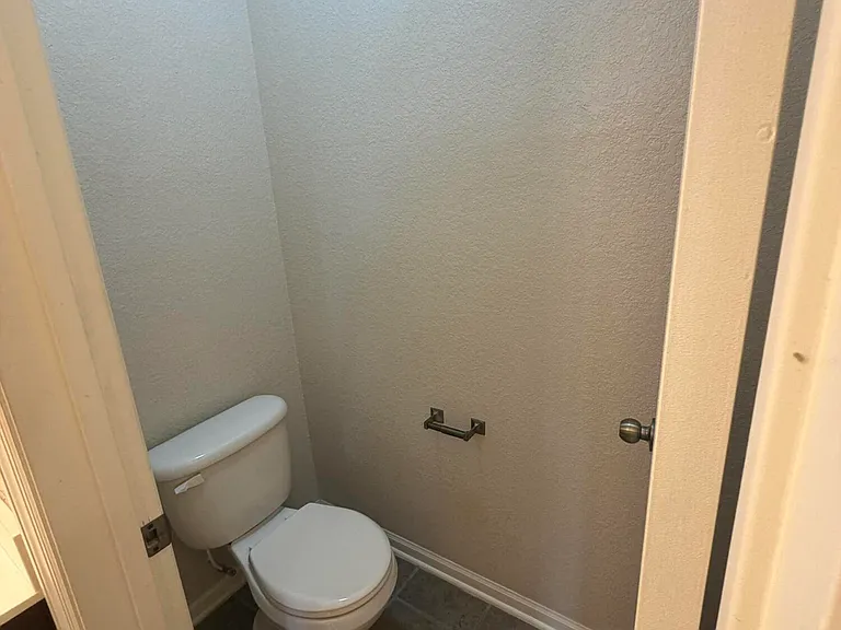 806 Baldwin Rowe Cir — Photo 48