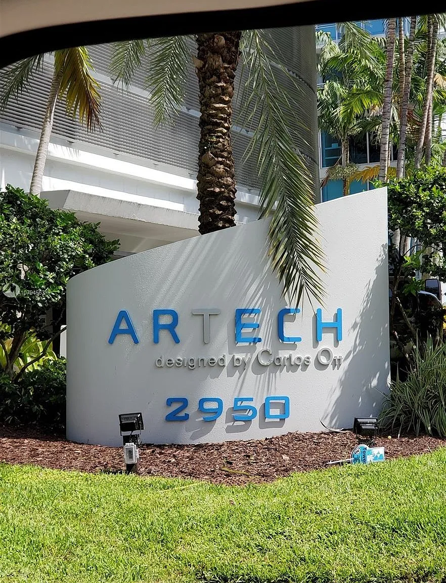 2 bed, 1552 sqft, $4,900 — Photo 3