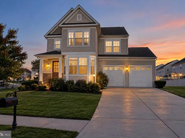 15151 Athey Loop, Woodbridge, VA 22193