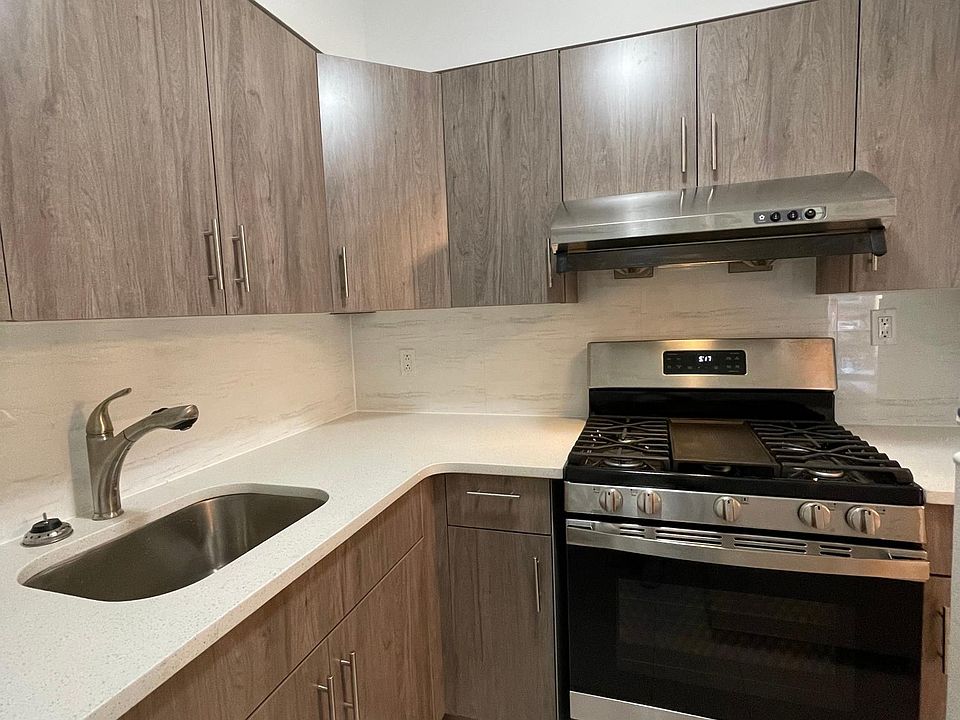 1st image of 8631 Bay 16 St