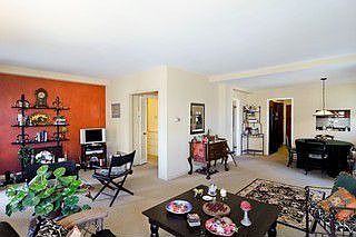 Living Room / Dining Room